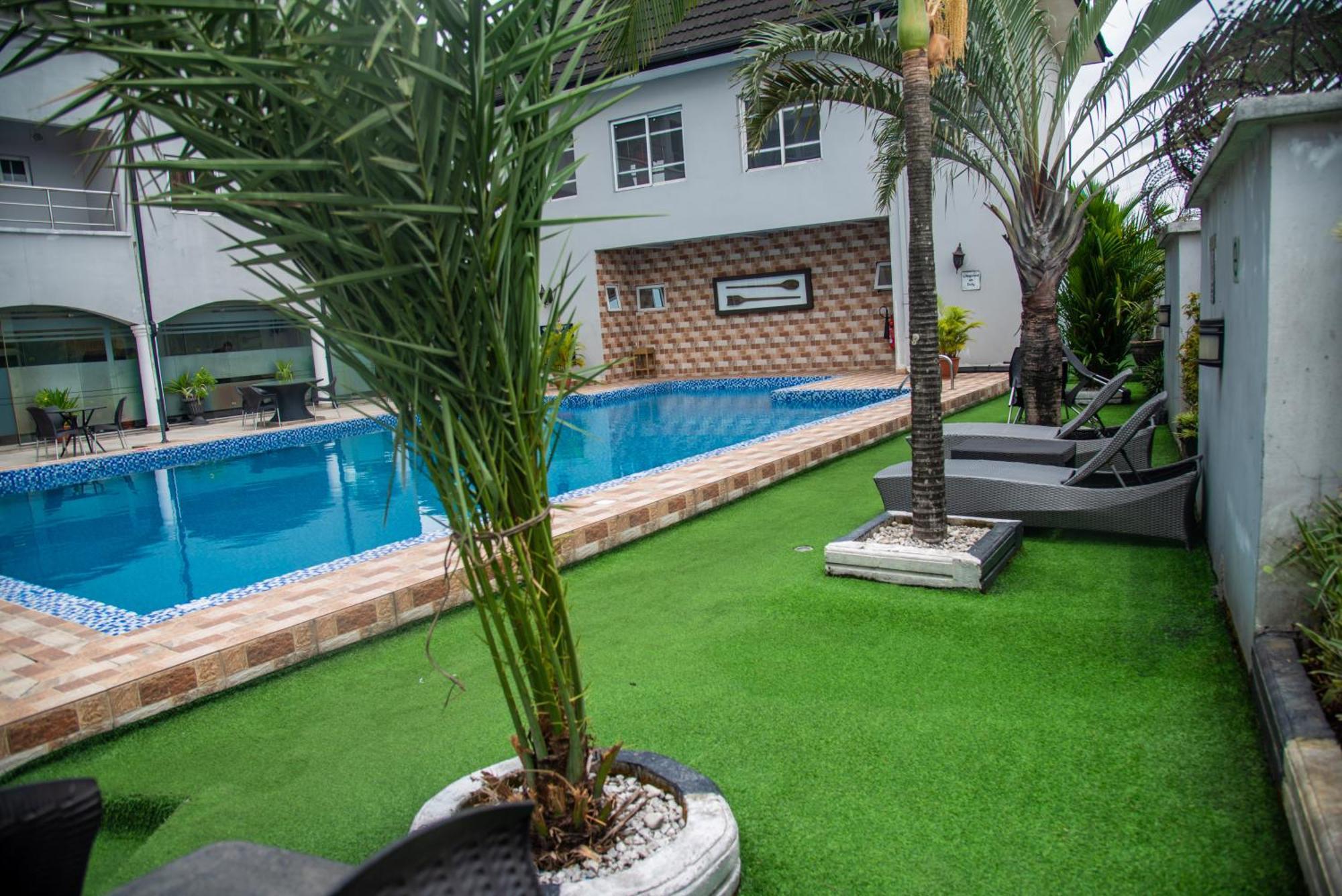Golden Tulip Hotel -Gt31 Stadium Road Port Harcourt Exterior photo